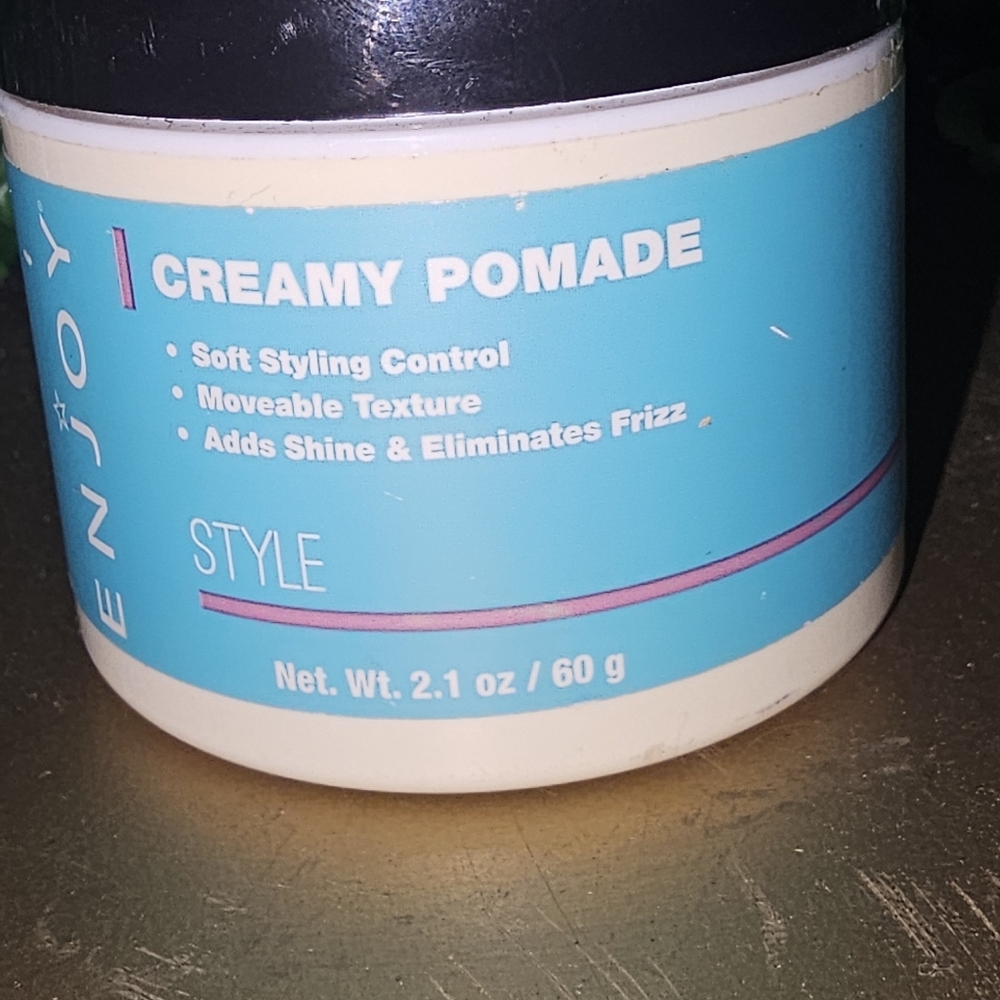 Enjoy creamy pomade